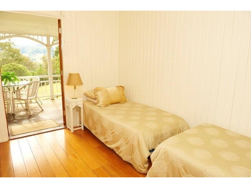 325 Wahpunga Lane, Kin Kin QLD 4571