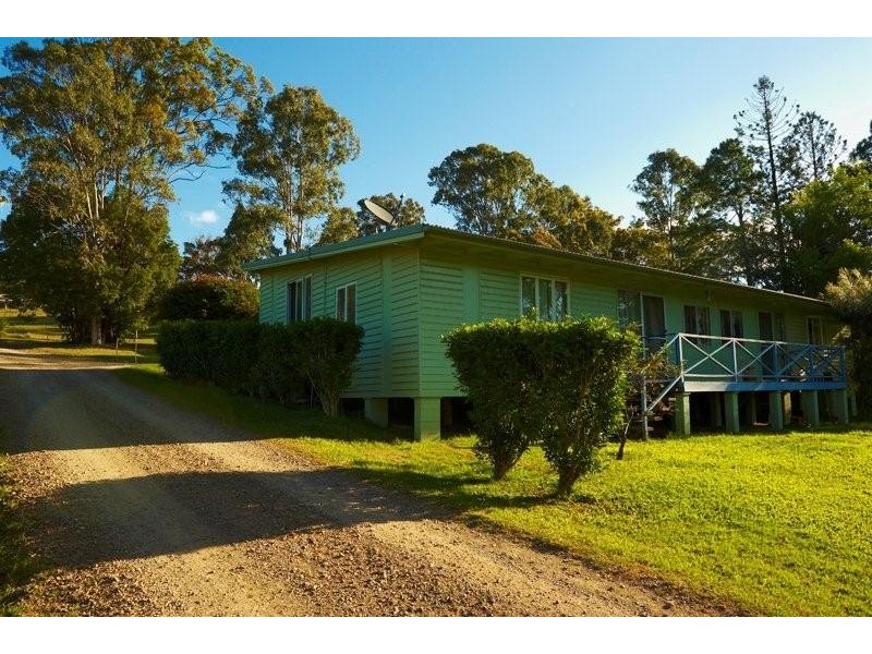 325 Wahpunga Lane, Kin Kin QLD 4571
