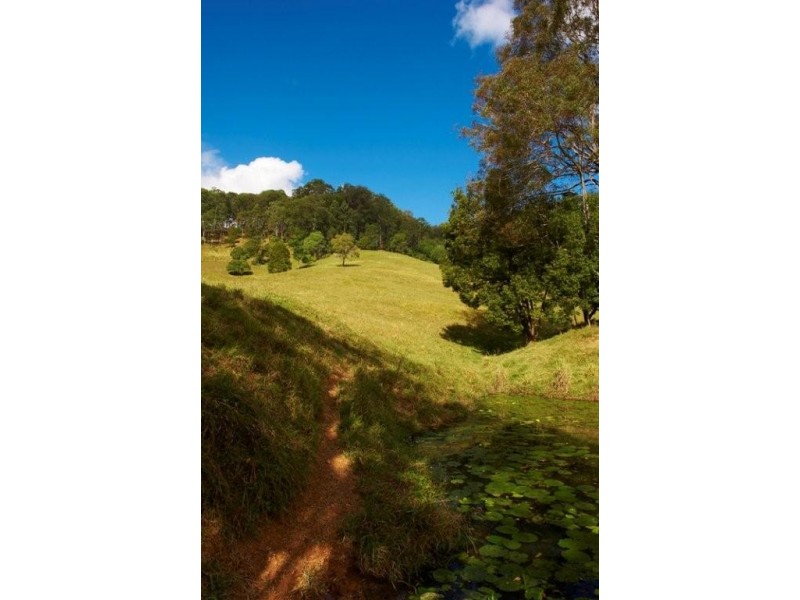325 Wahpunga Lane, Kin Kin QLD 4571