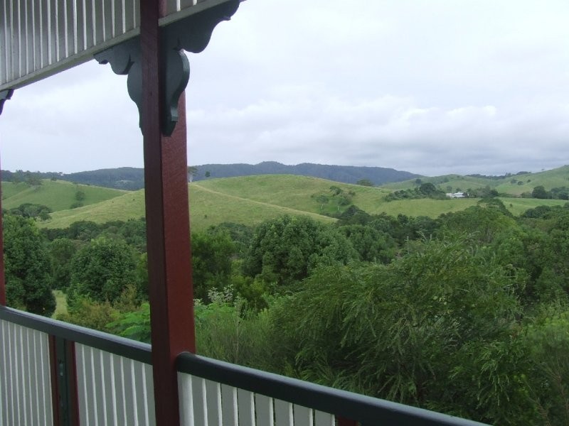Pinbarren QLD 4568