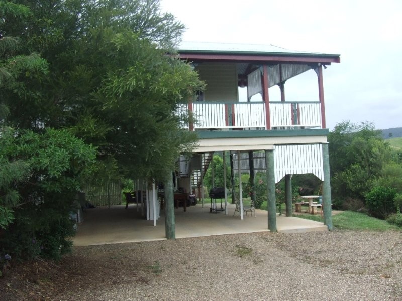 Pinbarren QLD 4568
