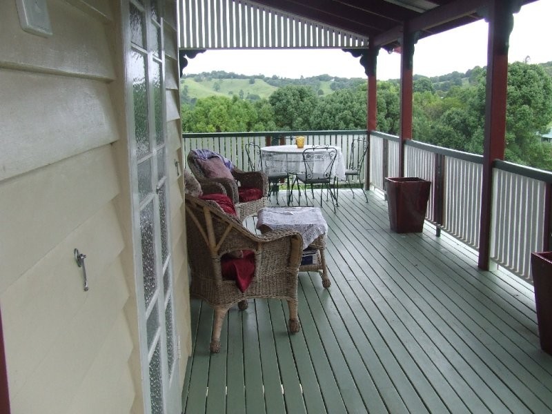 Pinbarren QLD 4568