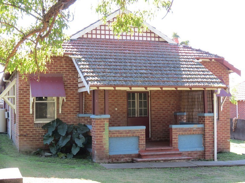 44 Tamworth Street, Abermain NSW 2326