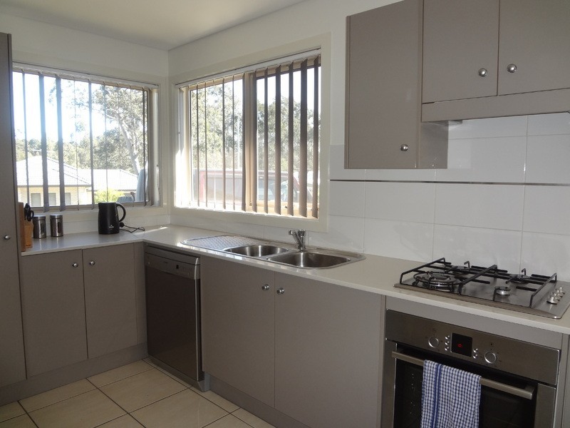 1/10 Mt Pleasant Grove, Cessnock NSW 2325