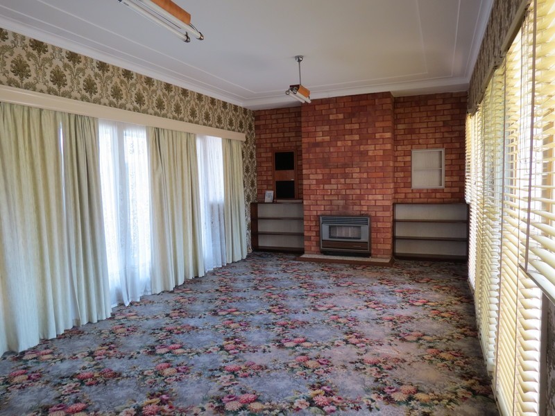 26 Mills Cres, Cessnock NSW 2325