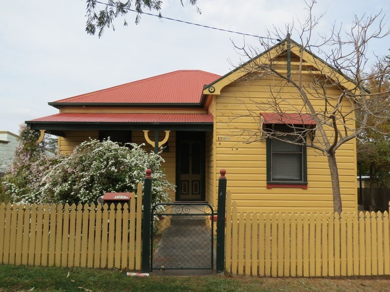 1/17  View Street, Cessnock NSW 2325