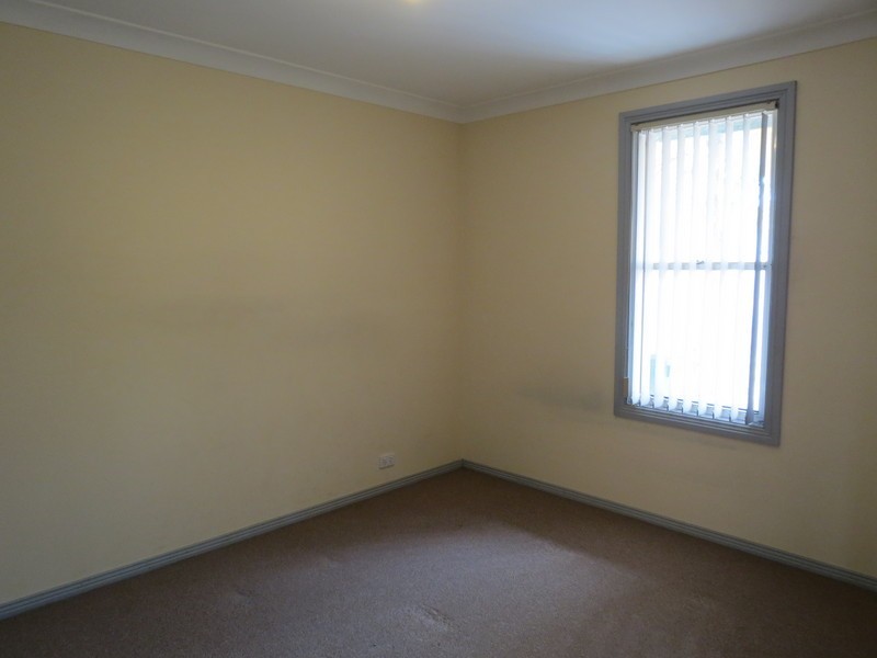 2/17 View Street, Cessnock NSW 2325