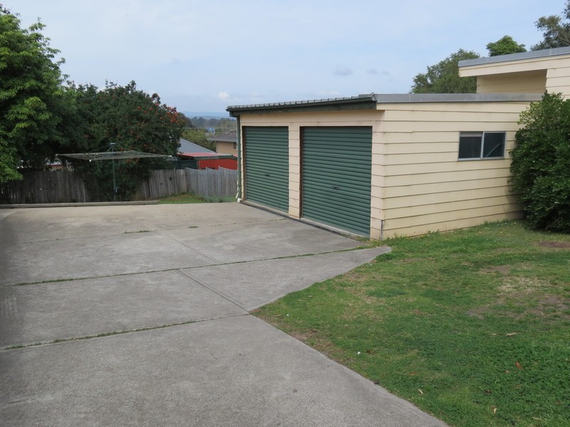 2/17 View Street, Cessnock NSW 2325