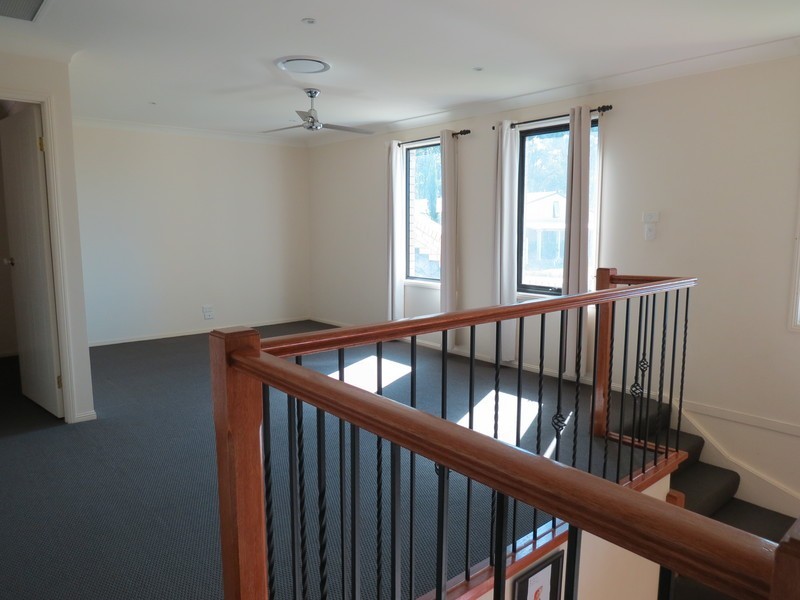 17 Mountain View Place, Cessnock NSW 2325