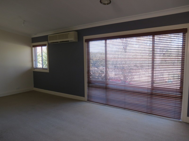 13 Michael Street, Cessnock NSW 2325