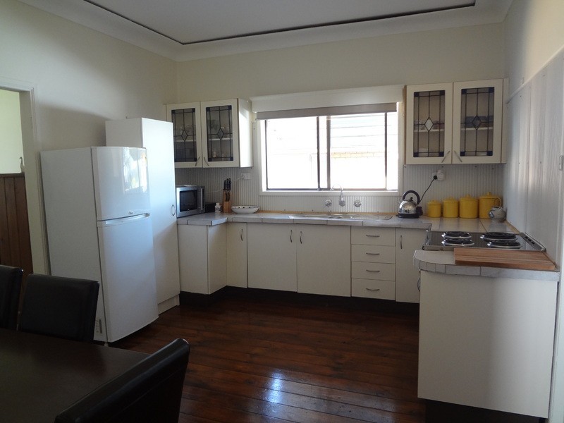 33 Main Road, Paxton NSW 2325