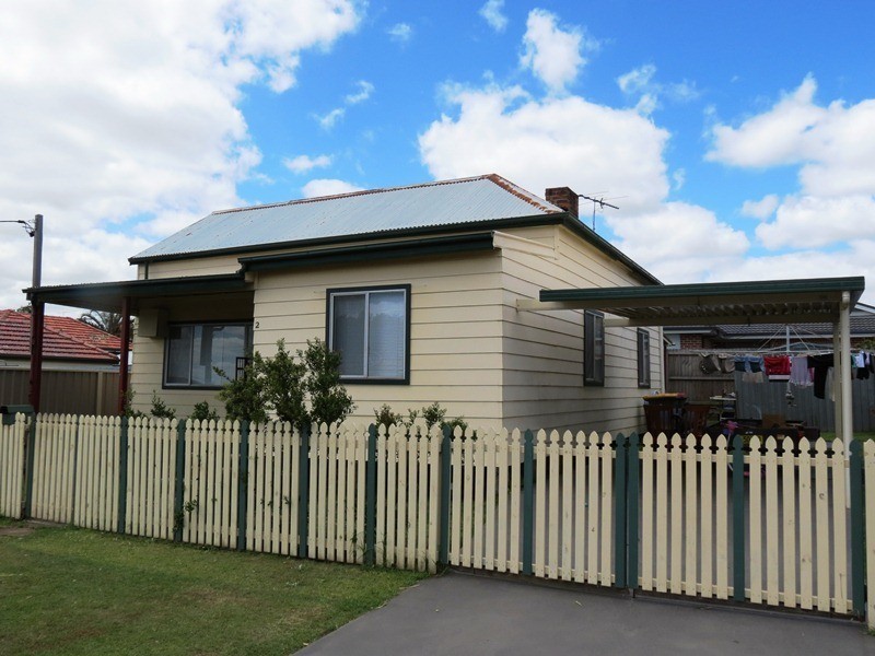 4 Marlton Avenue, Cessnock NSW 2325