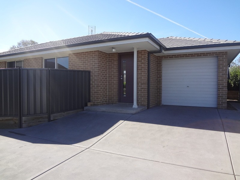 2/3 Allwood Close, Branxton NSW 2335