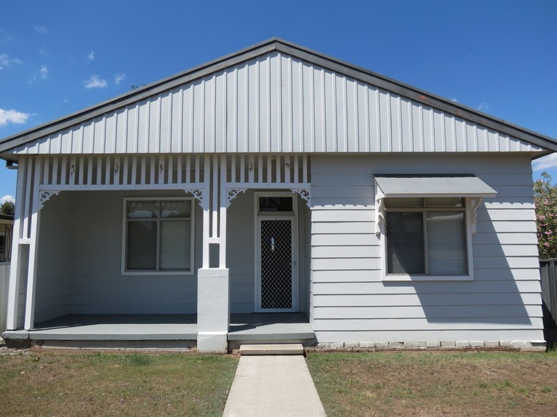 62 Love Street, Cessnock NSW 2325