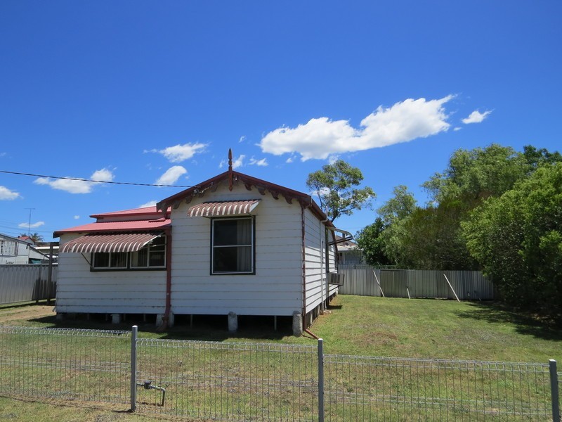 46 Daniel St, Cessnock NSW 2325
