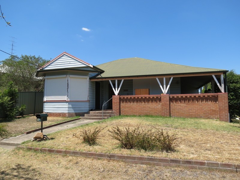 30 Regent Street, Cessnock NSW 2325