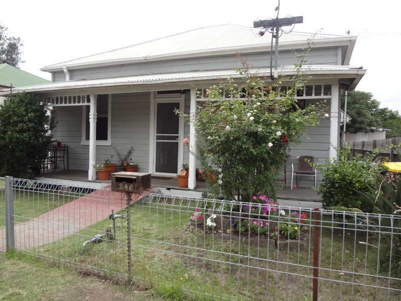 246 Vincent Street, Cessnock NSW 2325