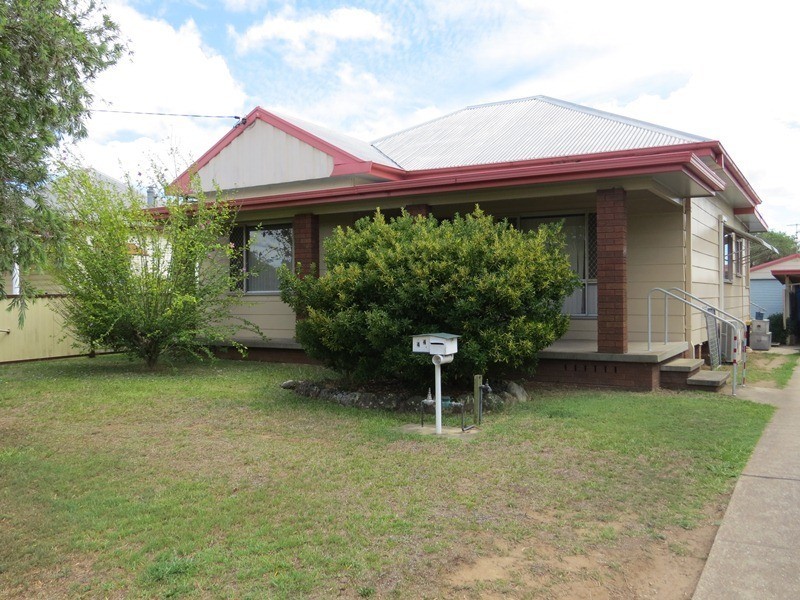 44 Moore Street, Cessnock NSW 2325