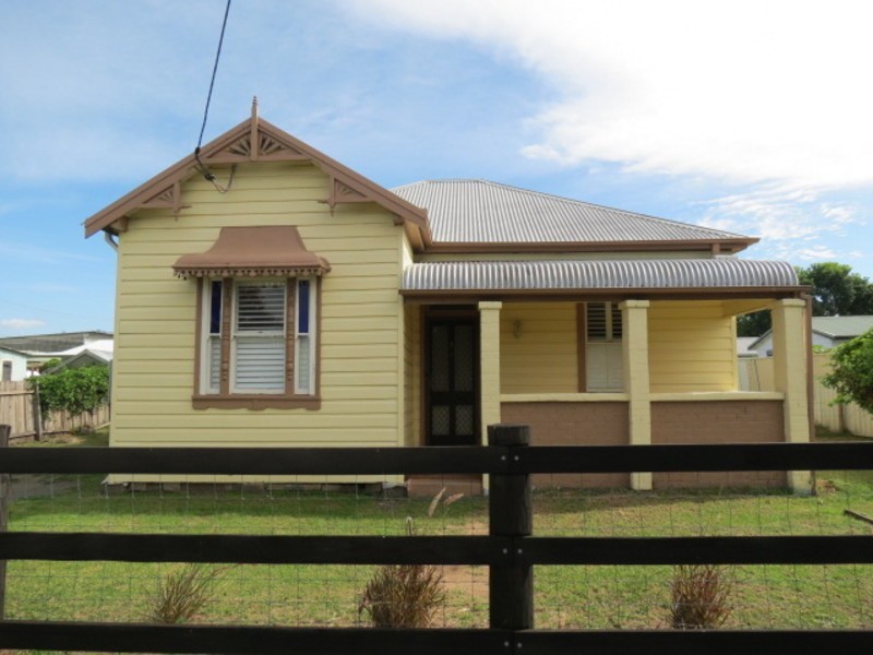 8 Ferguson Street, Cessnock NSW 2325