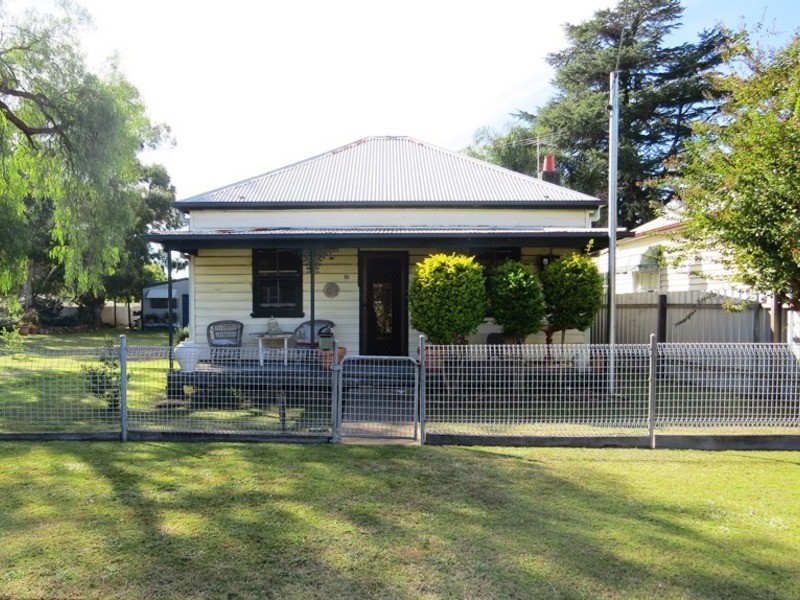 16 Church Street, Cessnock NSW 2325