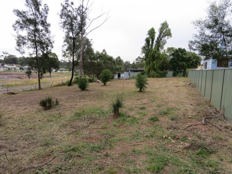 12 Morgan Street, North Rothbury NSW 2335