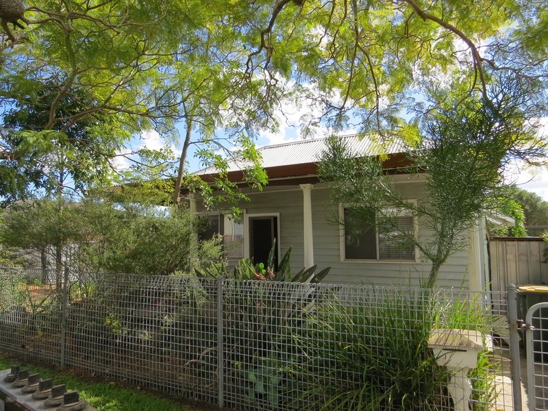 14 Jurd Street, Cessnock NSW 2325