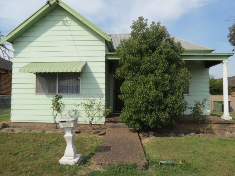 8 Anstey Street, Cessnock NSW 2325