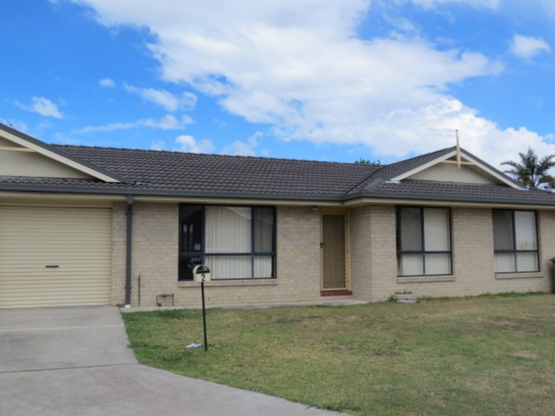 2/1 Melton Ave, Cessnock NSW 2325