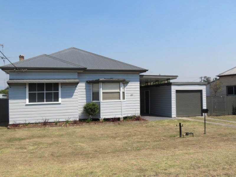 27 Comfort Ave, Cessnock NSW 2325