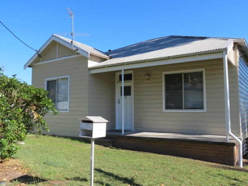 82 Catherine Street, Cessnock NSW 2325