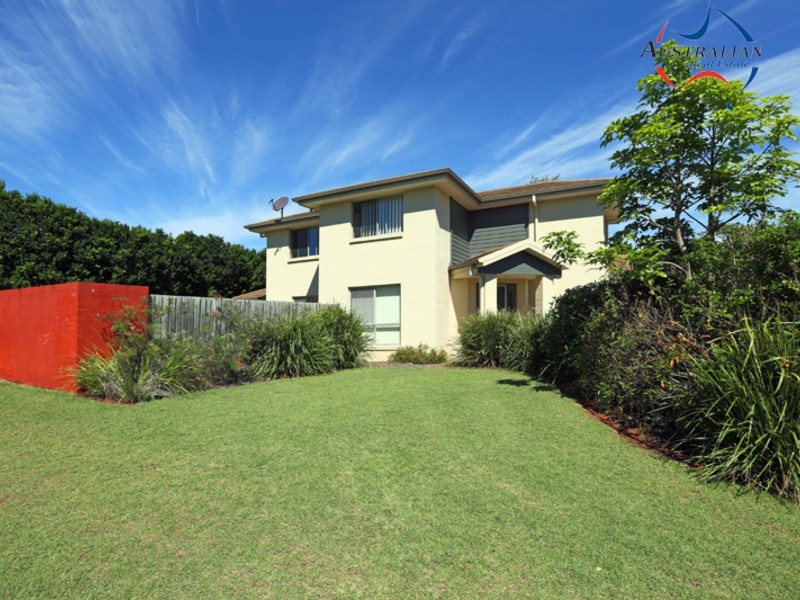 2 Shaw Place, Redland Bay QLD 4165