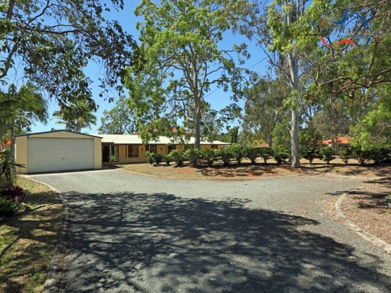 21-23  Beach Street, Cleveland QLD 4163