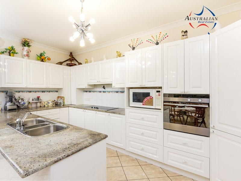 4 Karen Street, Cleveland QLD 4163