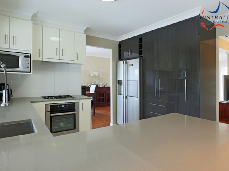 6 Wobur Street, Cleveland QLD 4163