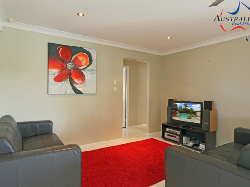 6 Wobur Street, Cleveland QLD 4163