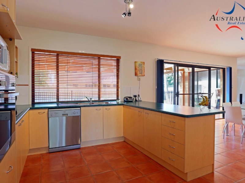 10 Stephen Court, Cleveland QLD 4163