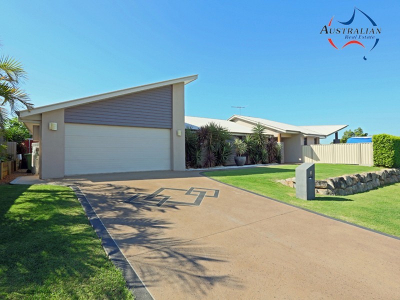 11 Poynter Street, Redland Bay QLD 4165