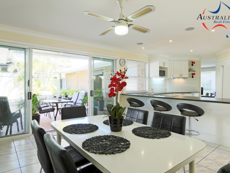 62 Waratah Avenue, Victoria Point QLD 4165