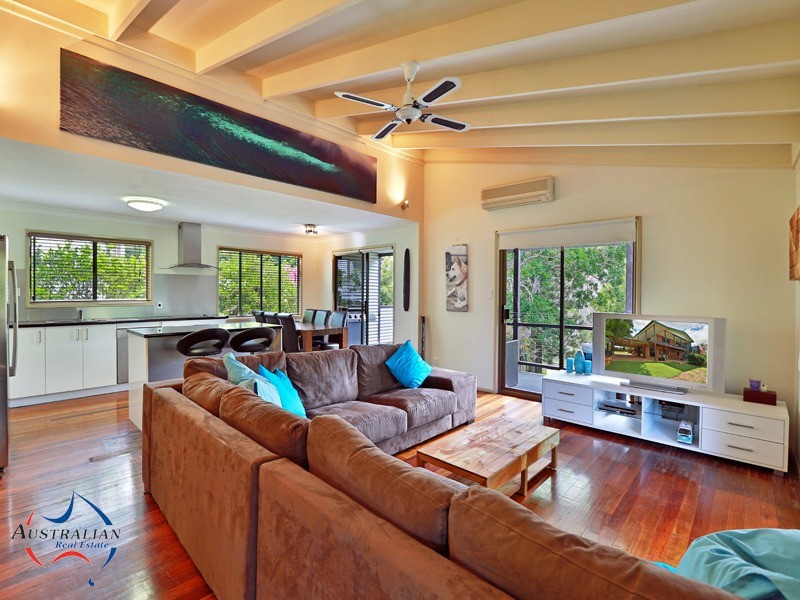 14 Kinross Road, Thornlands QLD 4164