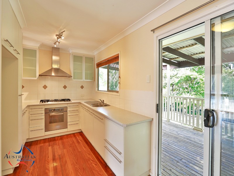 5 Dawn Crescent, Thornlands QLD 4164