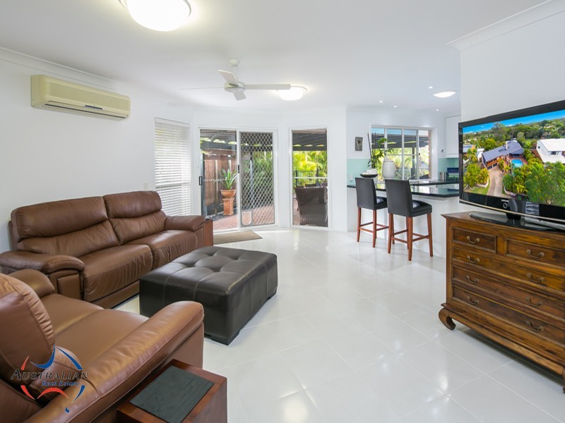 3 Falcon Avenue, Thornlands QLD 4164