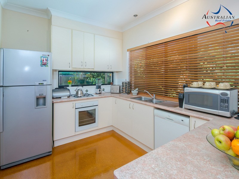 62 Habitat Drive, Redland Bay QLD 4165