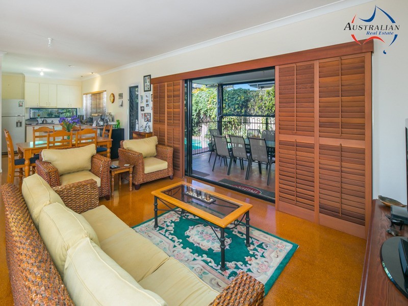 62 Habitat Drive, Redland Bay QLD 4165