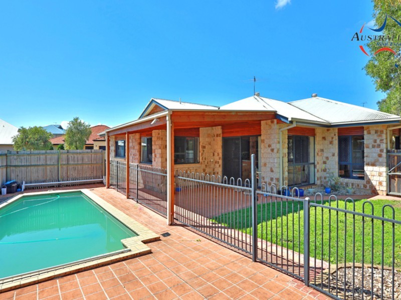 18 Manning Esplanade, Thornlands QLD 4164