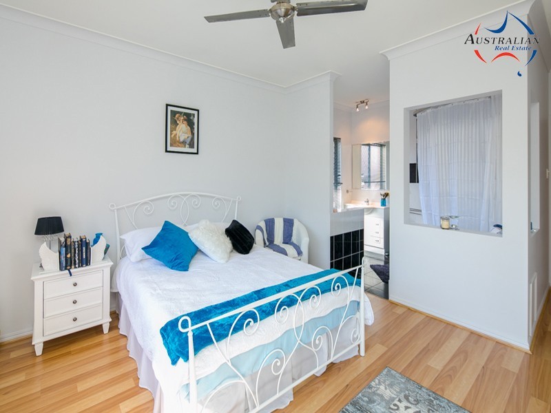 18 Manning Esplanade, Thornlands QLD 4164