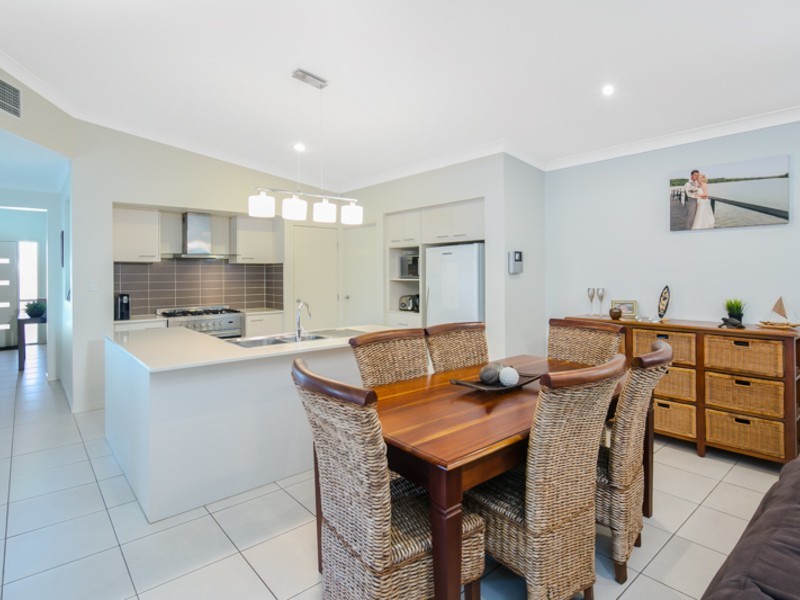 43 Butternut Circuit, Thornlands QLD 4164