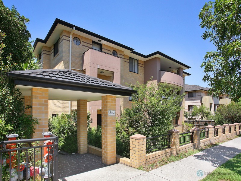2/2-4 Hargrave Road, Auburn NSW 2144