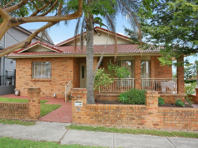 39 Gordon Road, Auburn NSW 2144