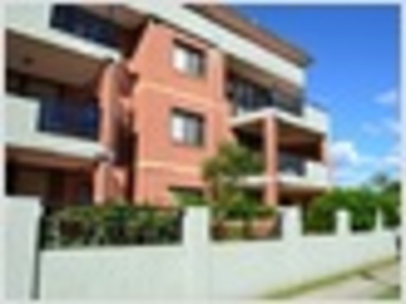 11/7-11 Kitchener Avenue, Regents Park NSW 2143