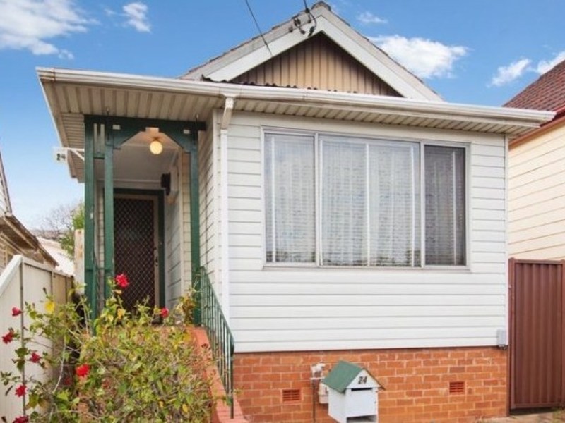 24 Langtry Avenue, Auburn NSW 2144